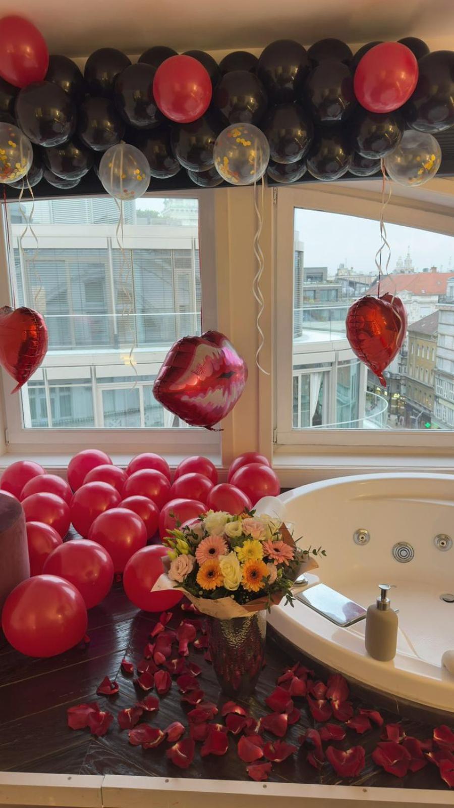 Vip Jacuzzi Luxury Lejlighed Budapest Eksteriør billede