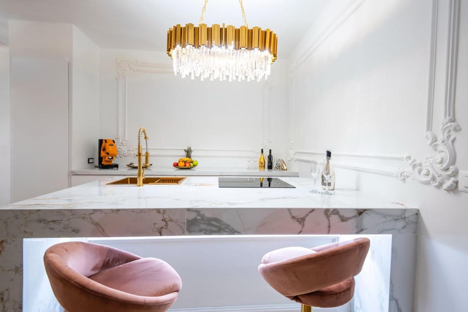 Vip Jacuzzi Luxury Lejlighed Budapest Eksteriør billede